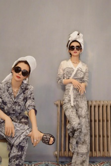 李冰冰趙麗穎水墨印花睡衣時尚個性寫真