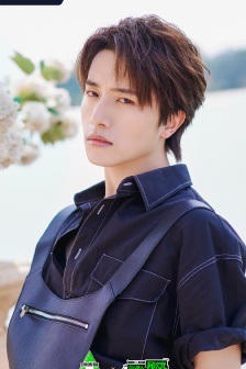 創造營2021伯遠圖片寫真