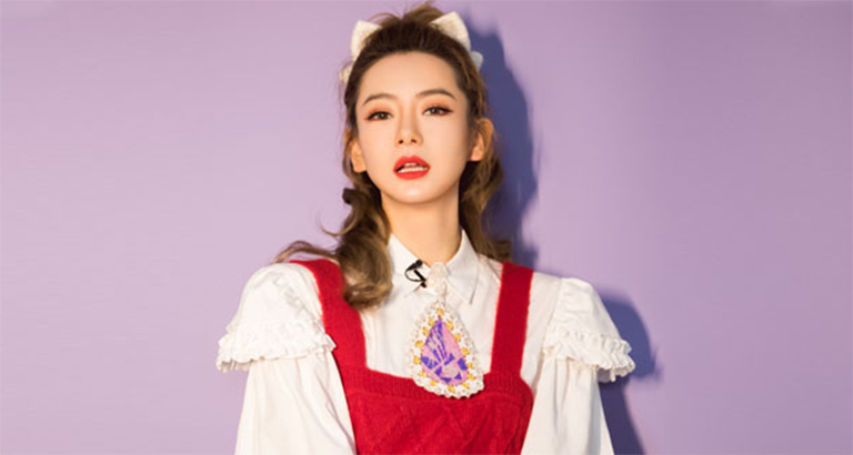 Qi Wei picture gallery