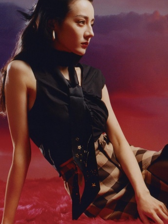 Dilireba retro style mobile wallpaper