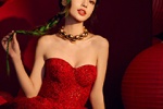Angelababy sexy photo in red super short cheongsam