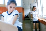 高个子女生运动服丝袜长腿写真