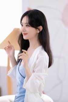 Zhao Liying charming smile sexy photo pictures