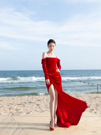 金晨GQ人物盛典性感寫真圖片