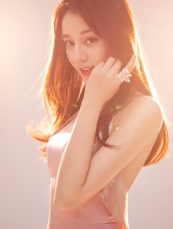 Dilireba pink backless dress sexy photo mobile wallpaper