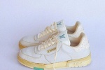 List of pictures of LV white retro sneakers