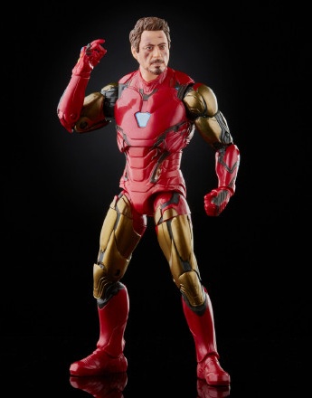 Hasbro Marvel Iron Man figure display details