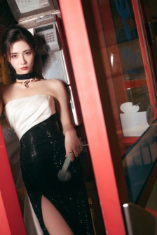 THE9許佳琪蝴蝶結抹胸裙性感寫真