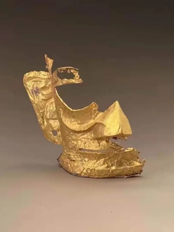 三星堆遺址絕美黃金面具展示