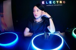 Zhou Xun's charming and sexy photos at electronic music party