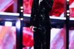 Wang Yuan black sequined suit retro handsome photo