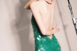 Tang Yixin sexy backless photo pictures in green skirt