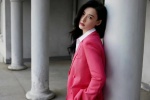 Cecilia Cheung beautiful and sexy photo in pink suit