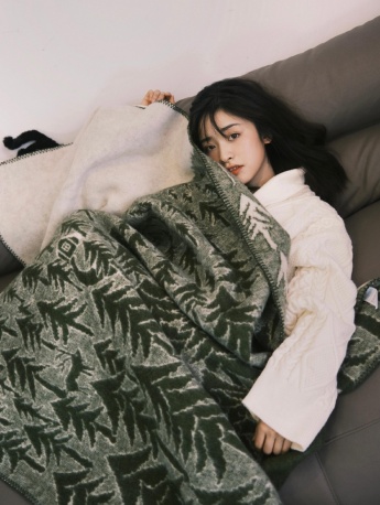 Shen Yue’s film style home photo
