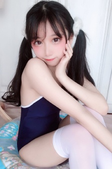 极品美女萝莉泳衣白丝诱惑写真