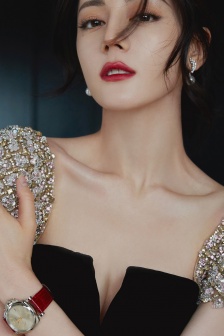 Female star Dilireba full screen mobile wallpaper