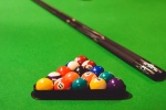 Billiards on the billiard table picture desktop wallpaper