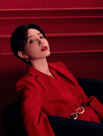 Singer beauty Li Sidani mobile wallpaper