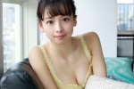 Japanese beauty's proud bust and sexy private photos