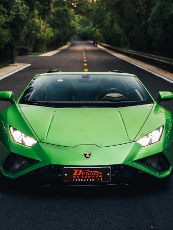 绿色兰博基尼跑车手机壁纸
