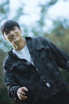 Actor Cheng Tao's latest summer film photo pictures