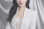 Angela Zhang's elegant and sexy photos in gauze white suit