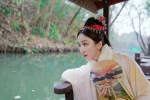 娄艺潇古风汉服唯美写真