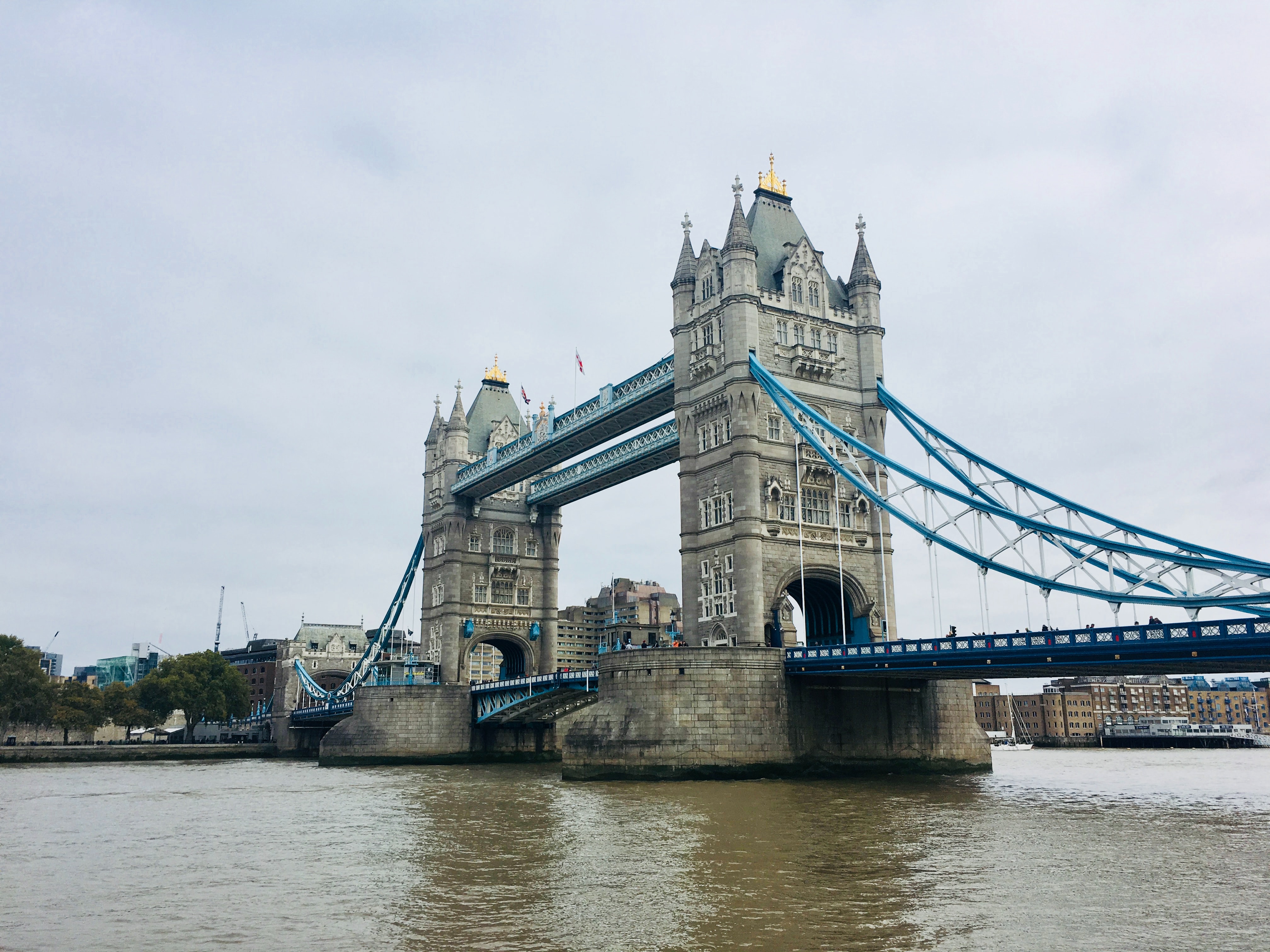 英国伦敦塔桥风景图片桌面壁纸