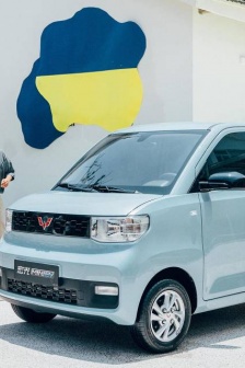 高清五菱宏光miniEV图片