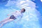夏日泳池美女清新性感藍主題寫真