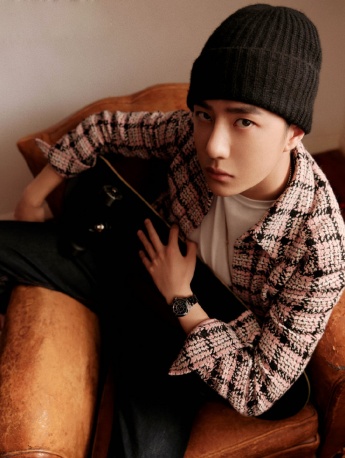 王一博嘉人NOW秋季封面写真