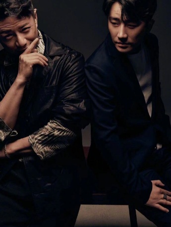 Huang Xuan and Duan Yihong's handsome photos with light and shadow