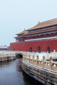 Forbidden City snow scenery mobile wallpaper