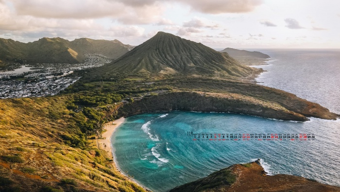 2021年11月海岛风景桌面日历壁纸