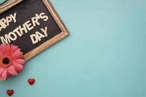 Beautiful Mother's Day Pictures Desktop Wallpaper