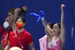 Zhang Jiaqi, Chen Yuxi, women's synchronized ten-meter platform win high-definition photos
