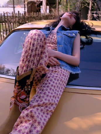 Liu Shishi retro style fashion photo pictures