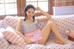 長腿美女撩人性感夏日寫真