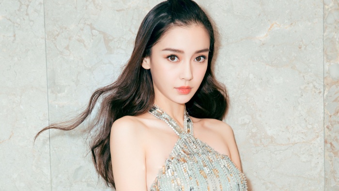 Angelababy off-shoulder halter dress sexy photo wallpaper