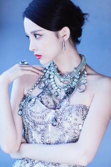 古力娜扎美艳性感写真手机壁纸