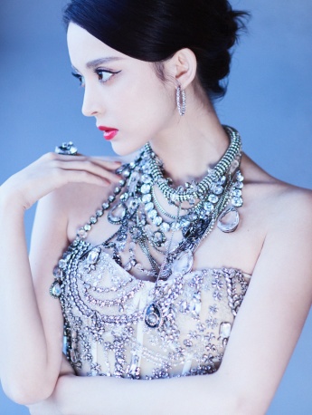 古力娜扎美艳性感写真手机壁纸