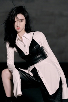 Jing Tian cool and sassy British knight style photo