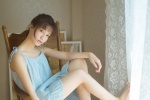 吊帶睡裙美女mm美腿誘惑寫真