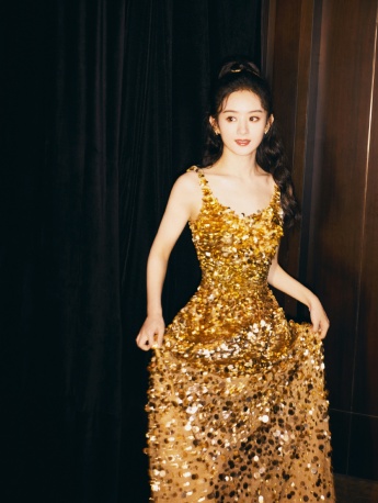 趙麗穎鎏金禮服魅力性感寫真