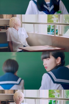 Drowning knife splicing mobile wallpaper