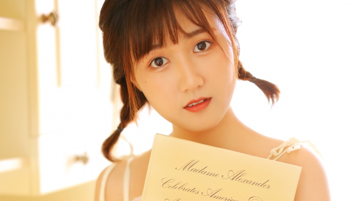 清新可爱萝莉美女壁纸图片