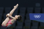 Quan Hongchan's 10-meter diving scene with extremely clear and beautiful pictures