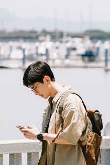 Bai Jingting《The Beginning》Mobile Wallpaper