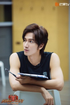 言承旭《披荆斩棘的哥哥》第四期剧照图片