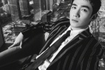 Zhu Yilong's elegant and handsome photo in striped suit